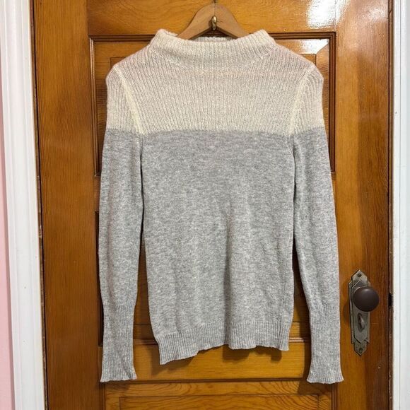 United Colors of Benneton Cream Grey Sweater Women’s Small - Picture 1 of 6